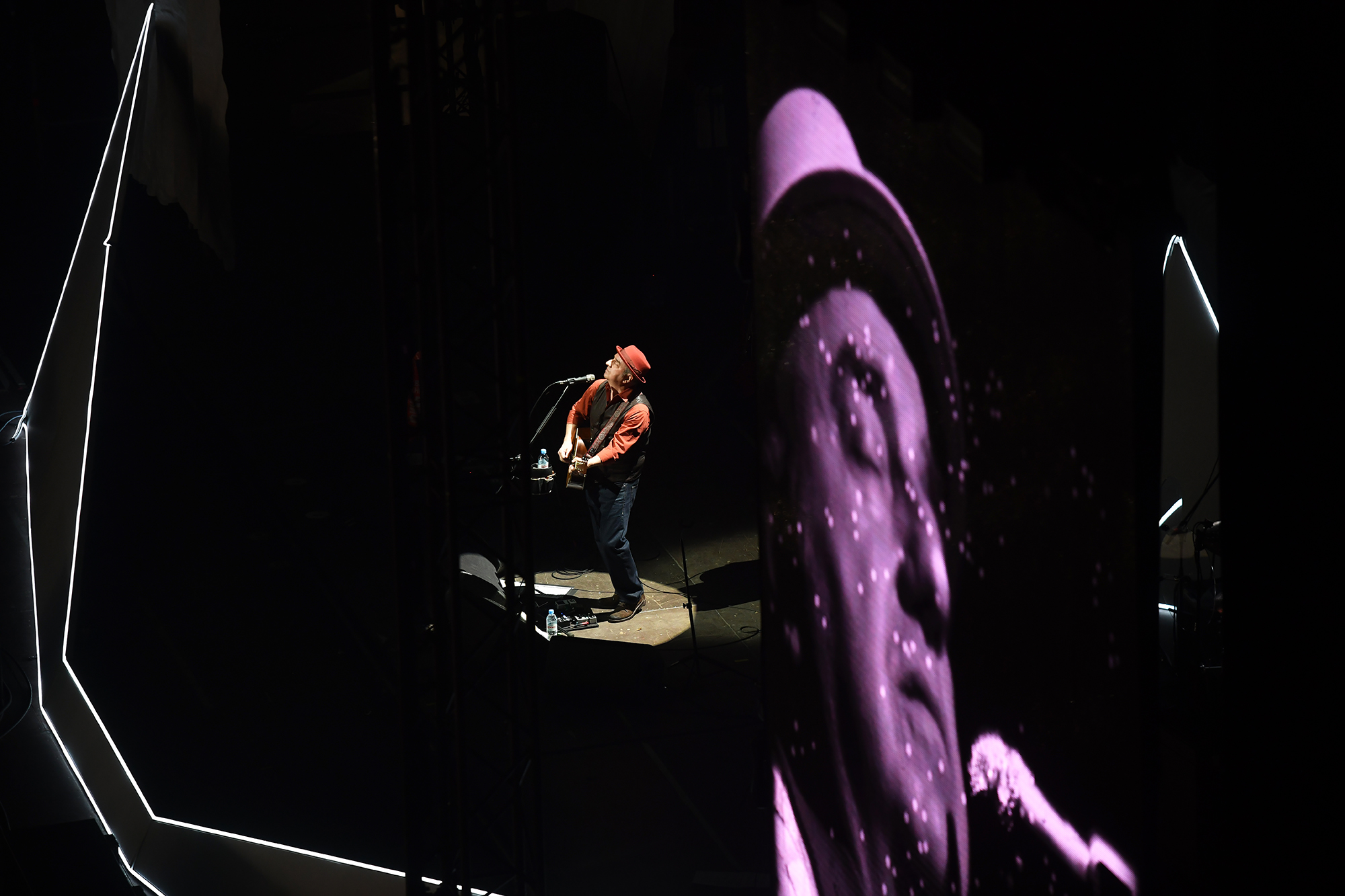 gallery-photo