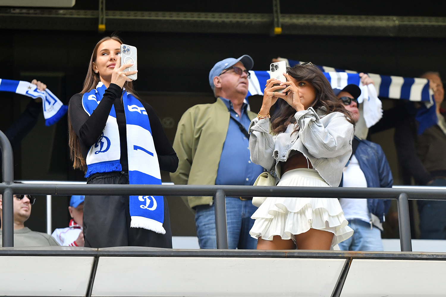 gallery-photo