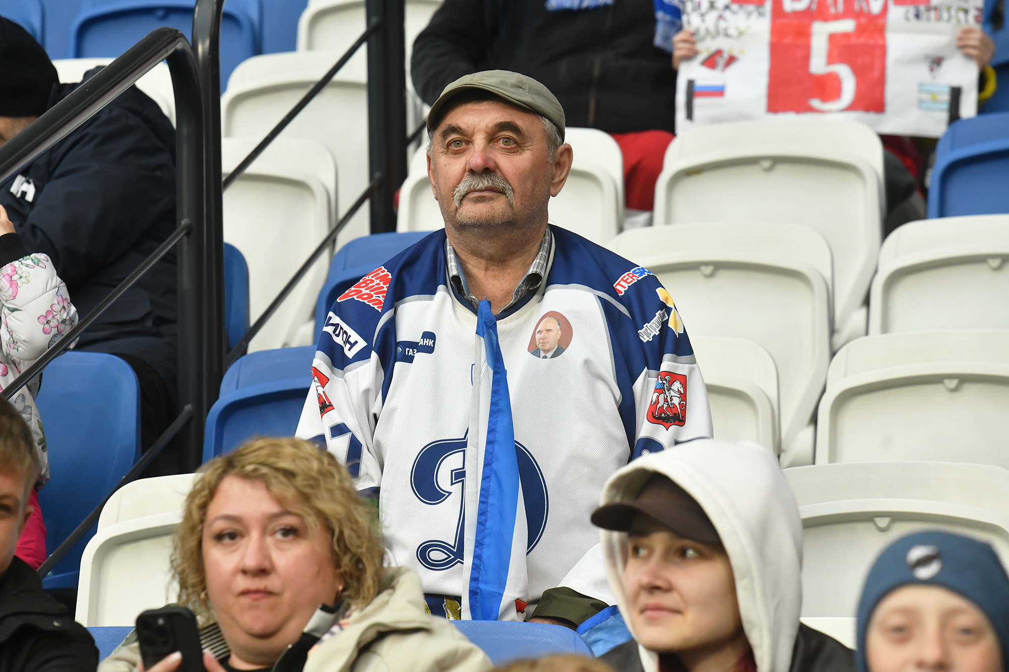 gallery-photo