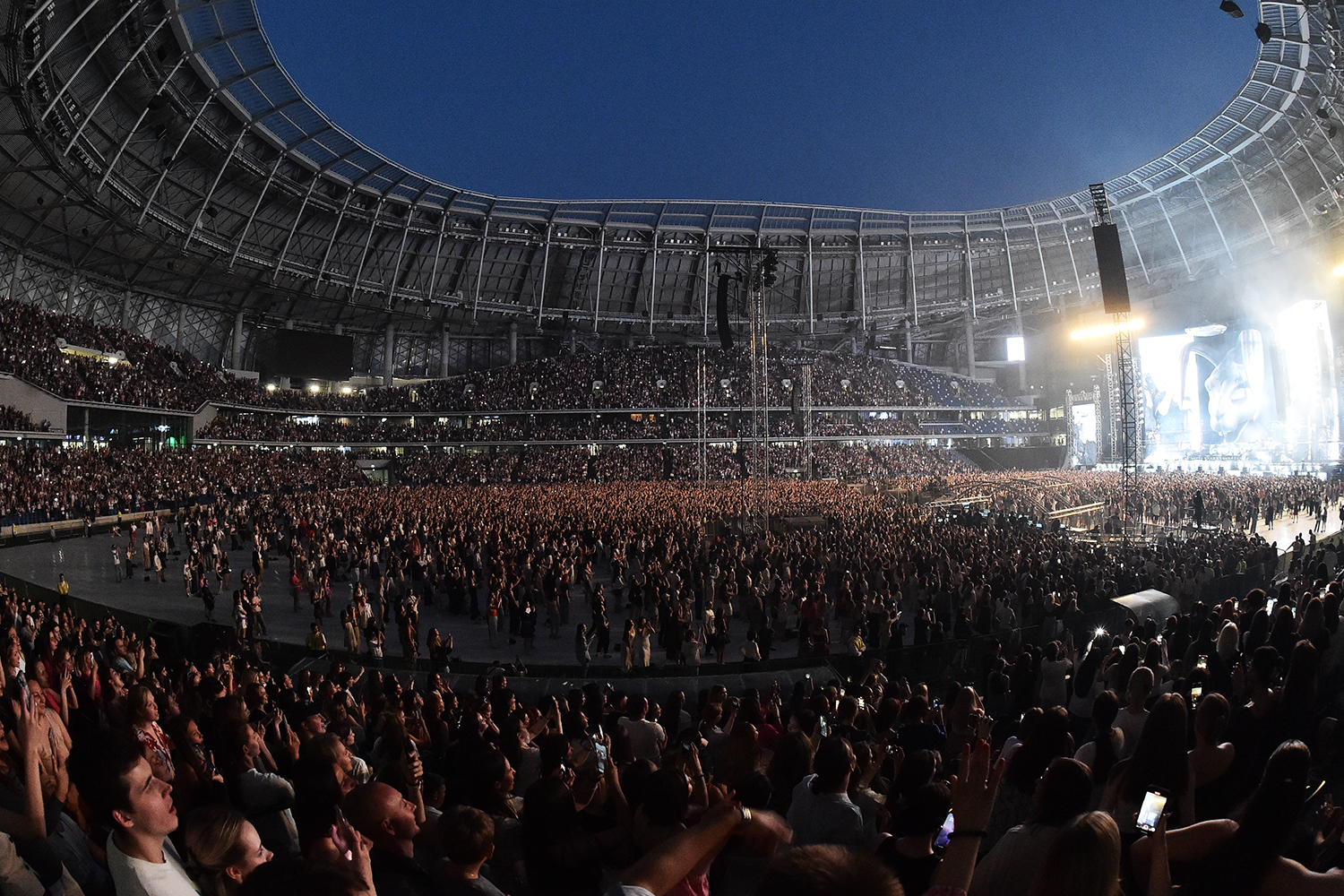 gallery-photo