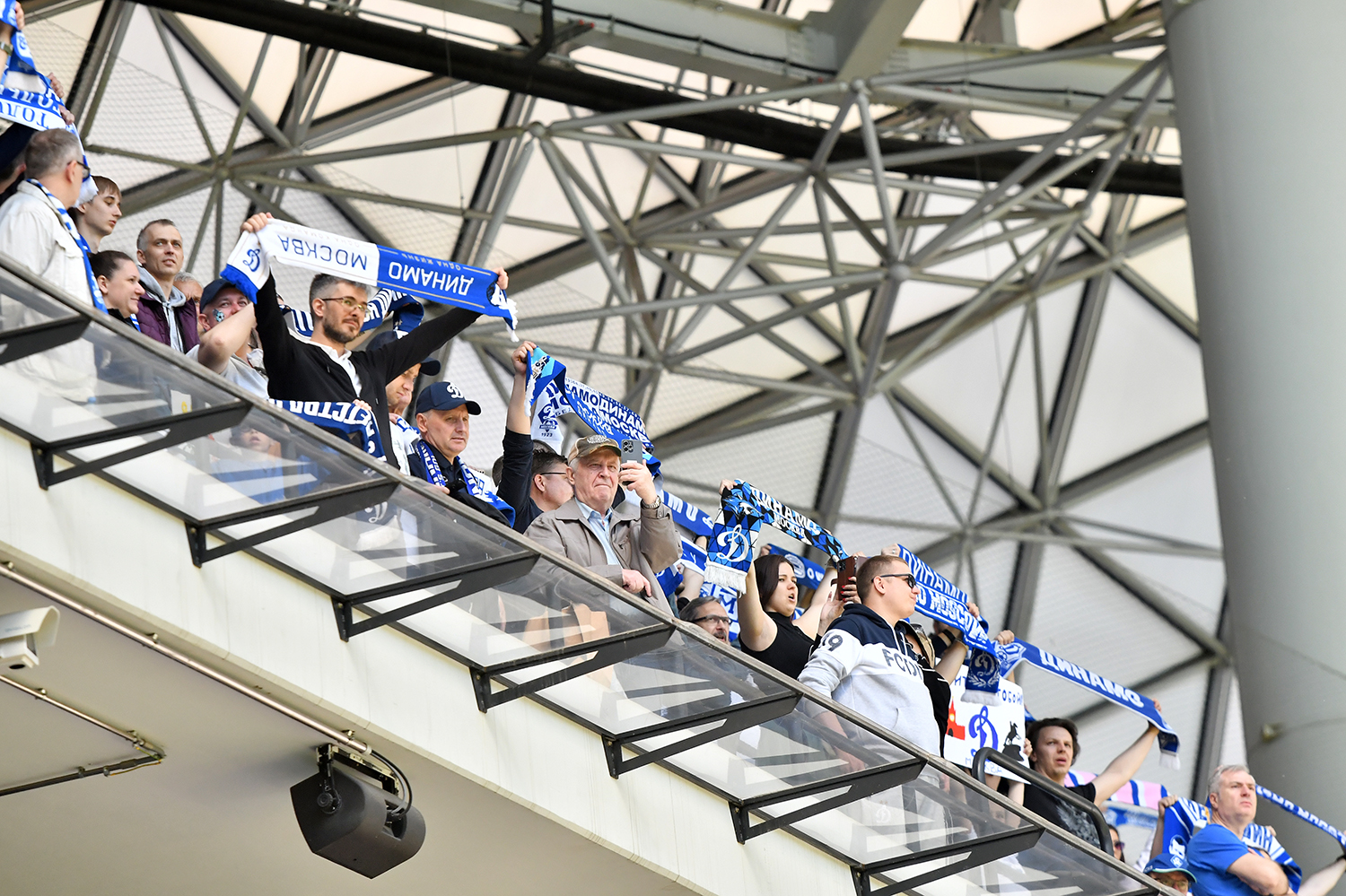 gallery-photo