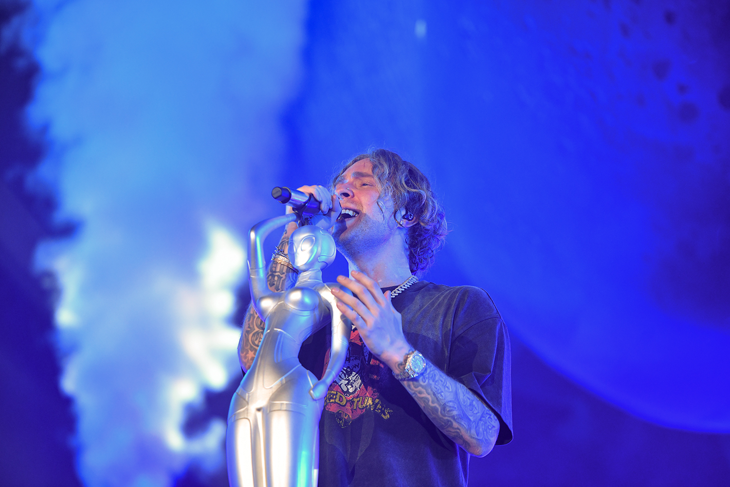 gallery-photo