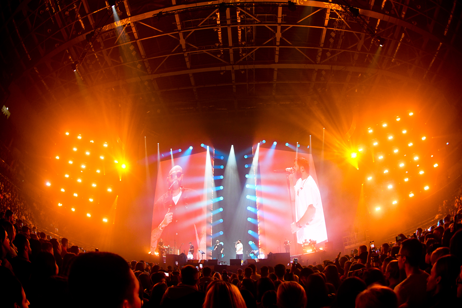 gallery-photo