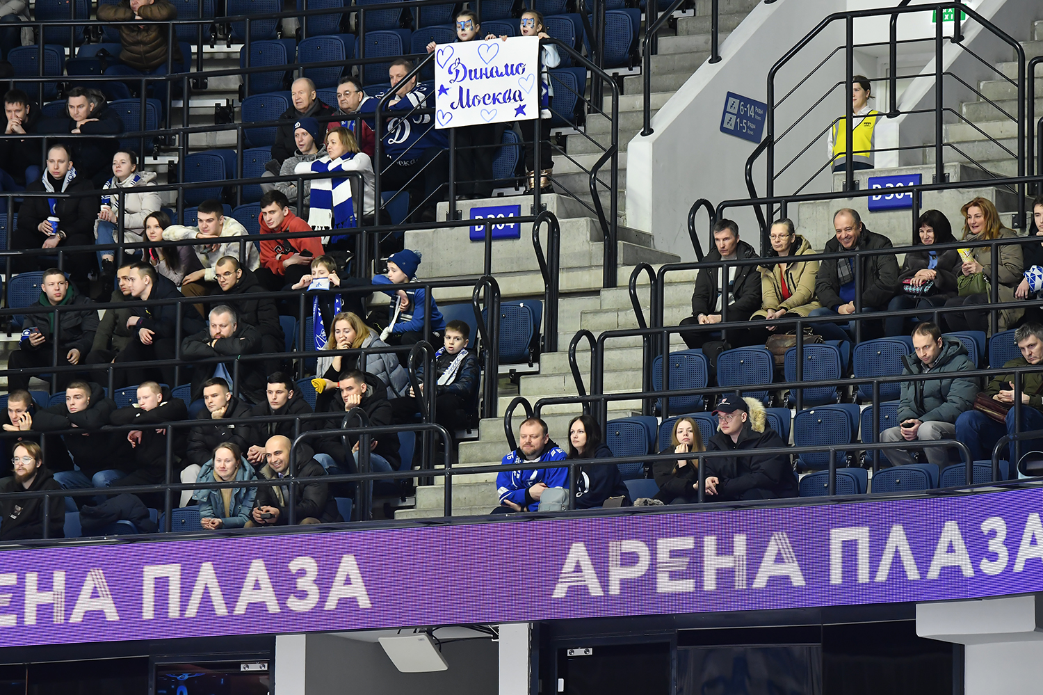 gallery-photo
