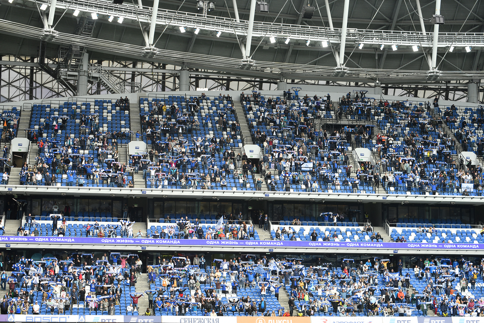 gallery-photo