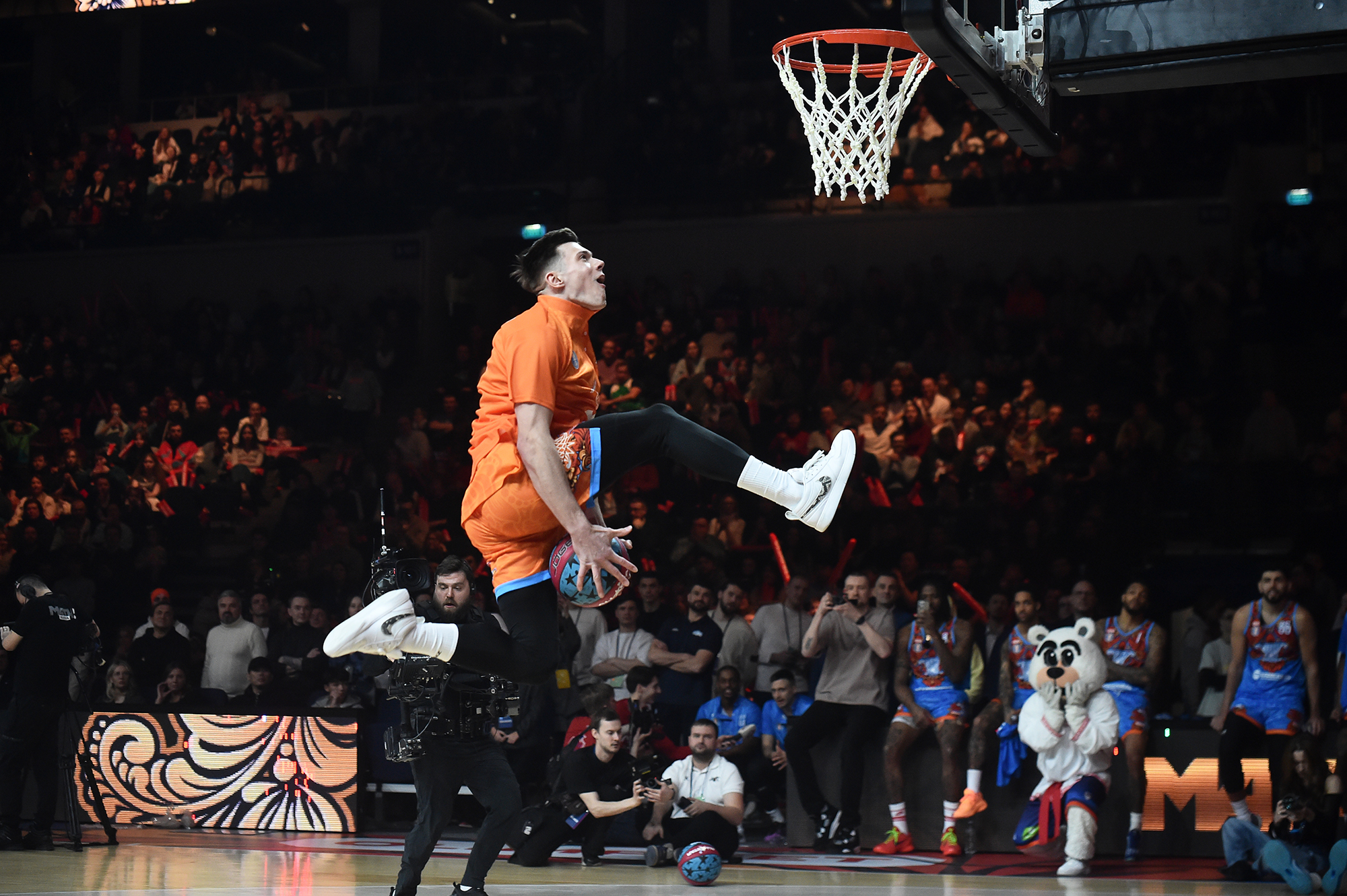 gallery-photo