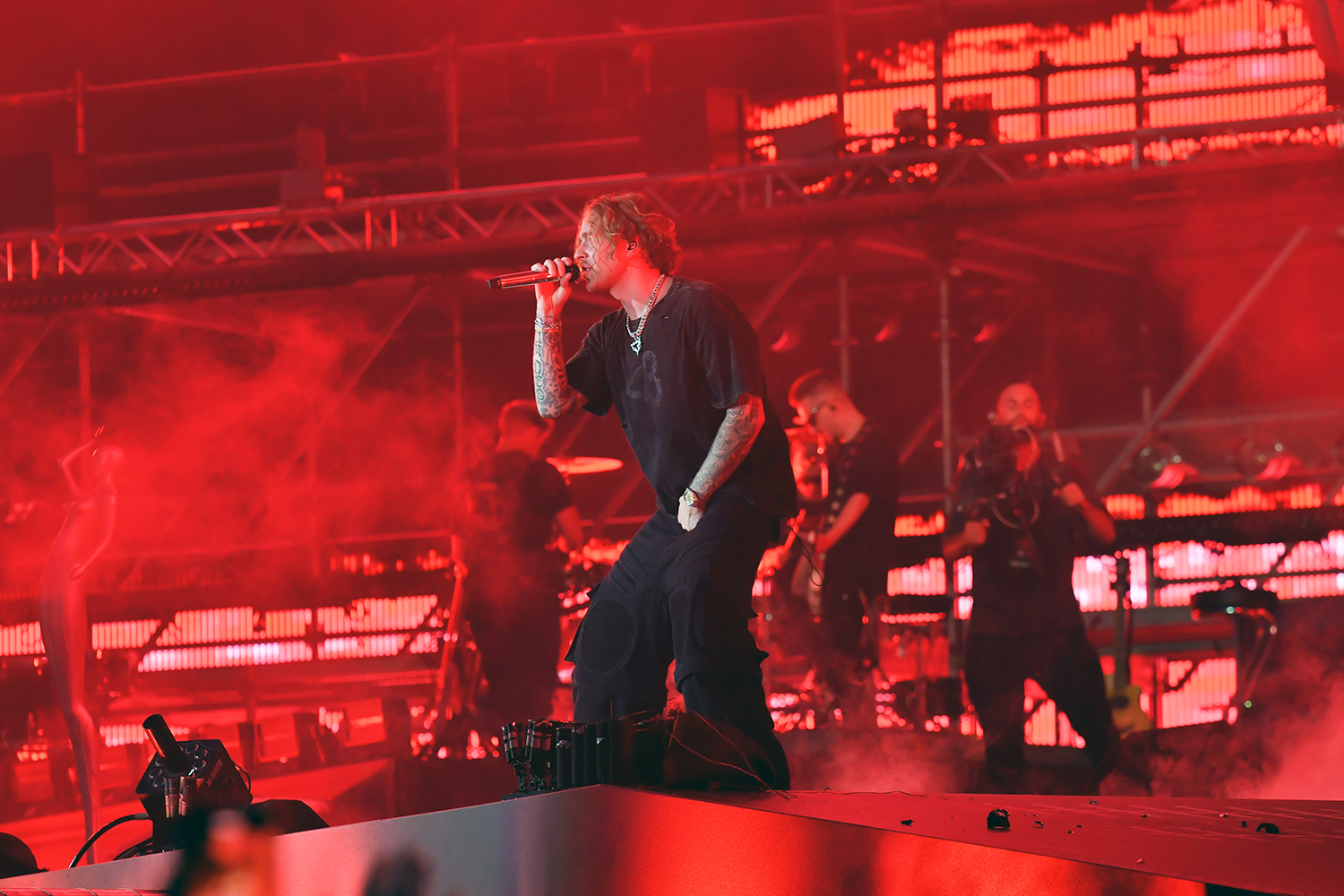 gallery-photo