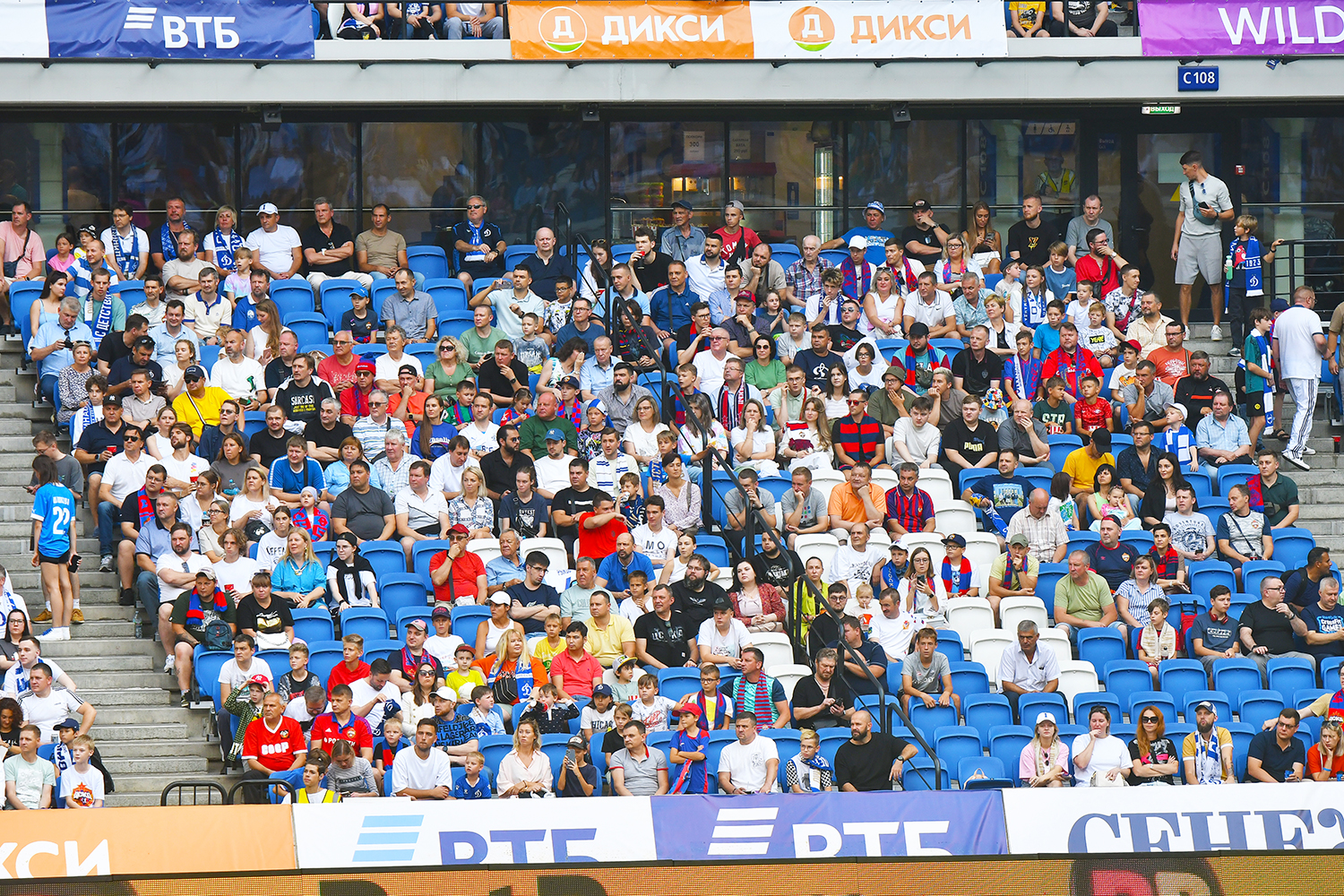 gallery-photo
