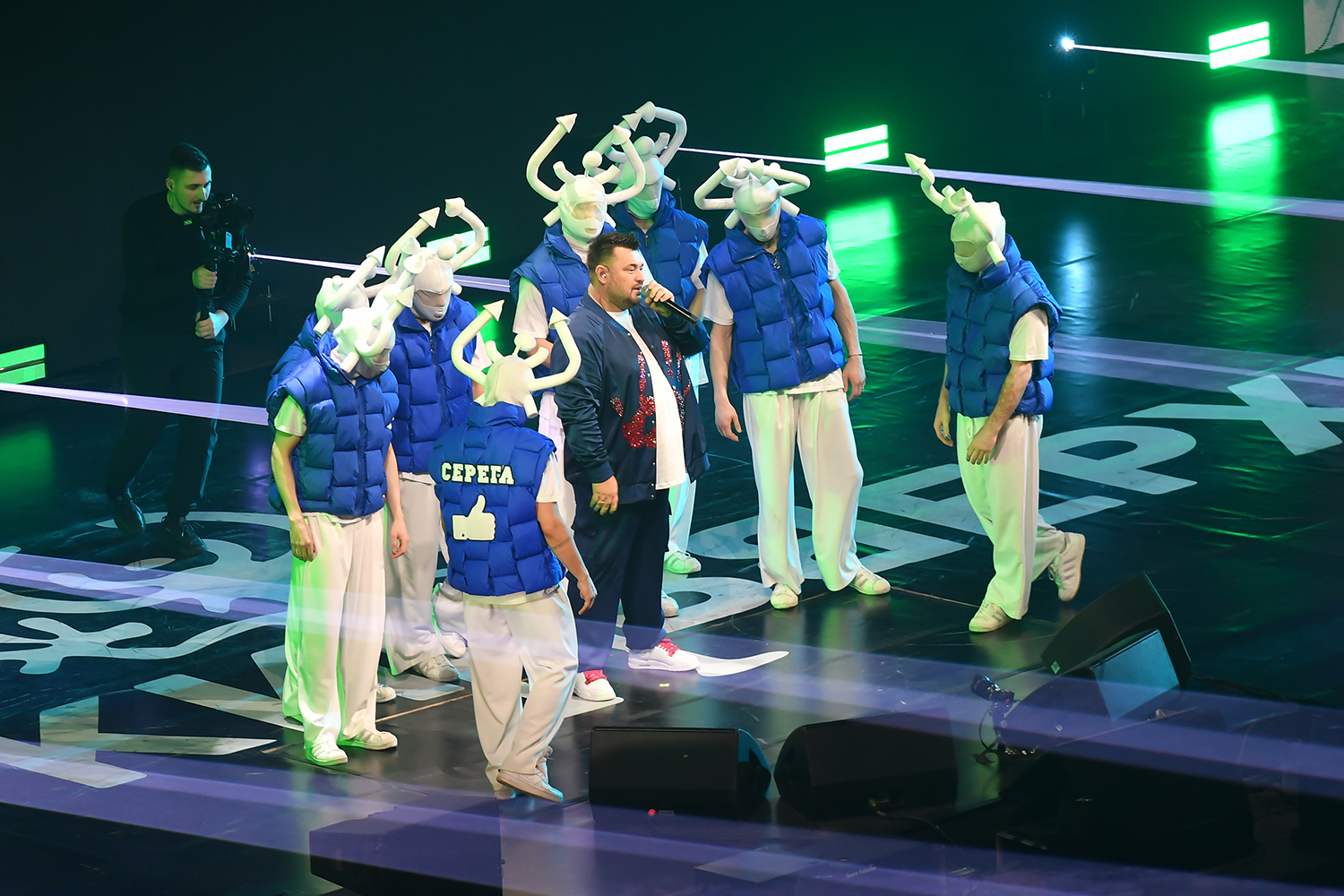 gallery-photo