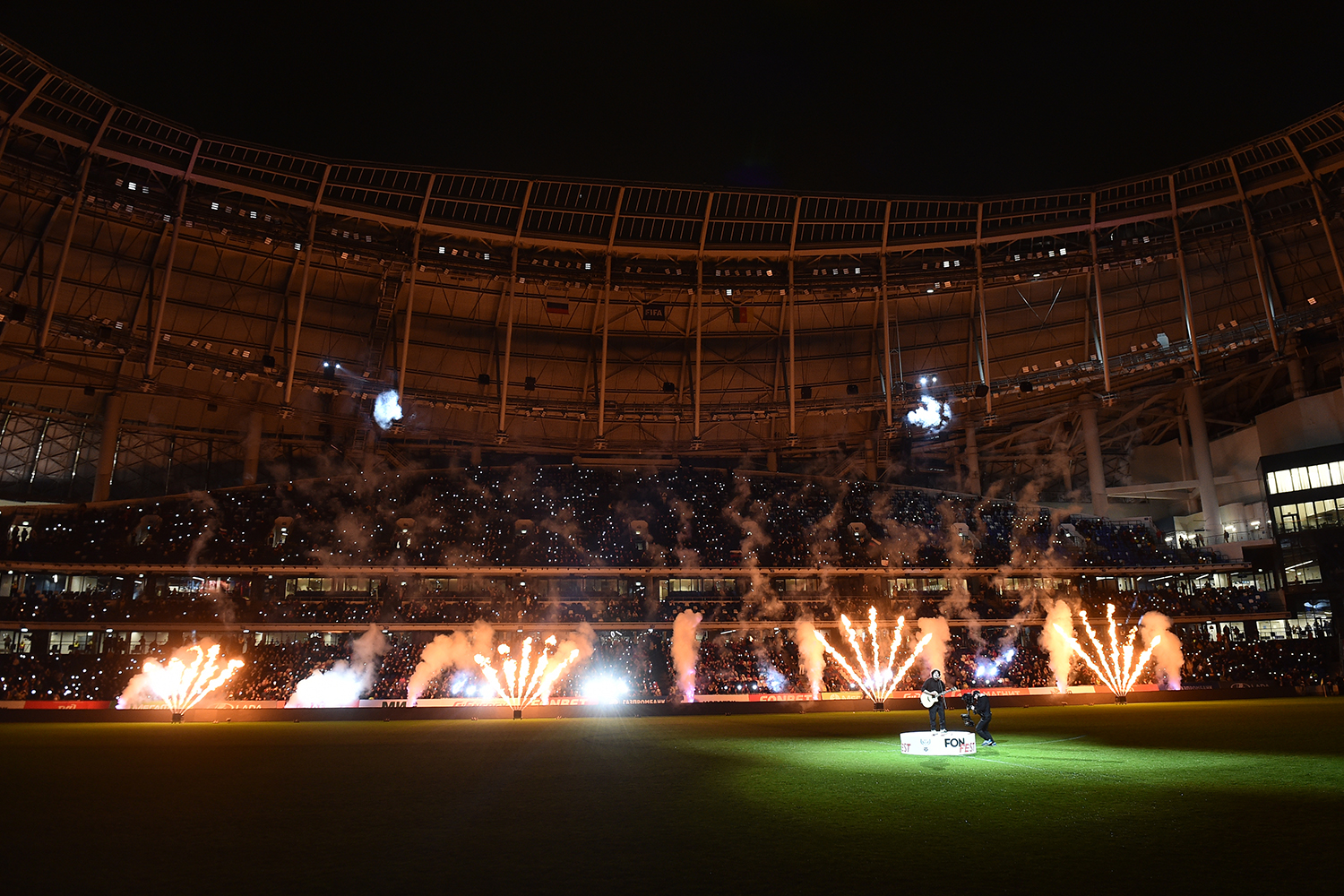 gallery-photo