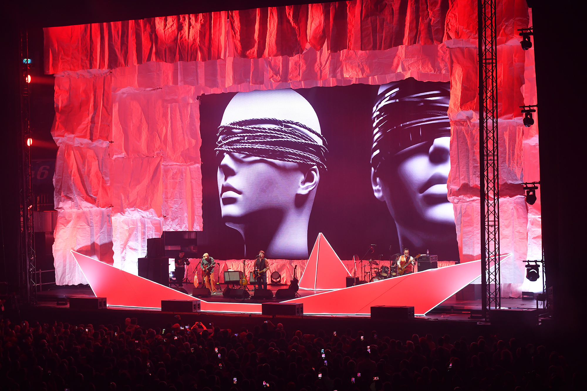 gallery-photo