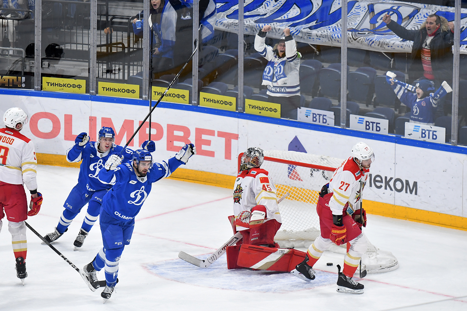 gallery-photo